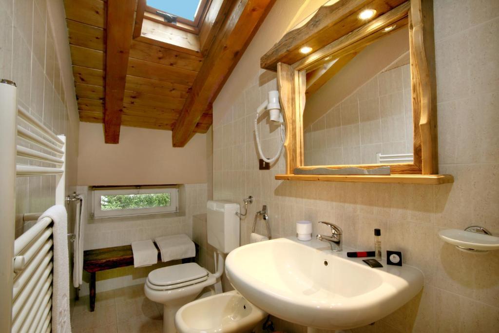 Checrouit Aparthotel