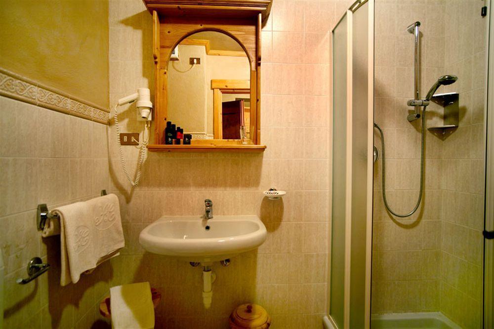 Checrouit Aparthotel 3*